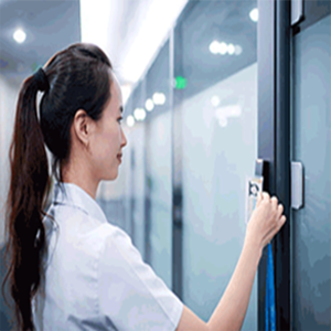 國萬智慧一卡通，智慧飯?zhí)孟M(fèi)系統(tǒng)，飯?zhí)贸渲迪到y(tǒng)，食堂消費(fèi)系統(tǒng)，智慧食堂系統(tǒng)，食堂消費(fèi)系統(tǒng)，訂餐消費(fèi)系統(tǒng)，考勤門禁系統(tǒng)，進(jìn)銷存系統(tǒng)，一卡通管理系統(tǒng)